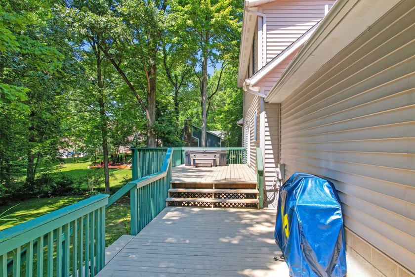 If you've been waiting for the right channel-front home on - photo 35