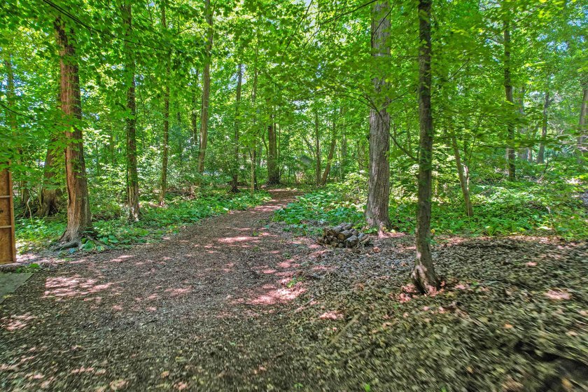 If you've been waiting for the right channel-front home on - photo 41