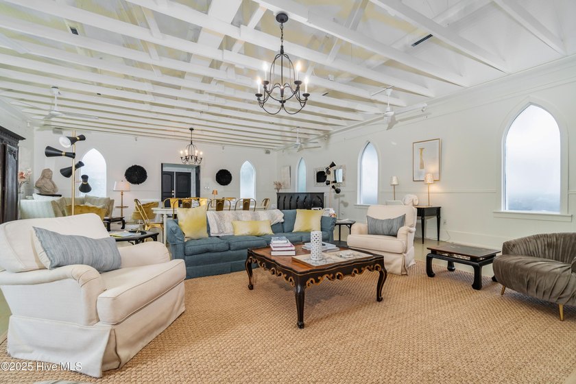 Wonderful Location and Wonderful Cottage! This beautifully - photo 13