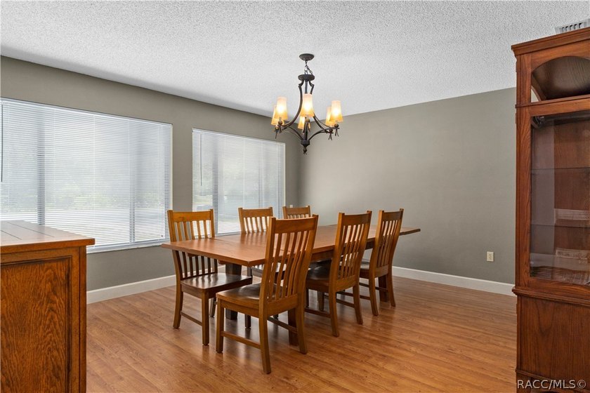 Spacious pool home on an oversized 0.55-acre corner lot in - photo 16