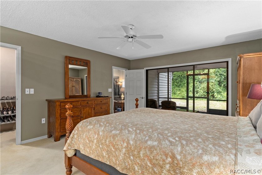 Spacious pool home on an oversized 0.55-acre corner lot in - photo 22