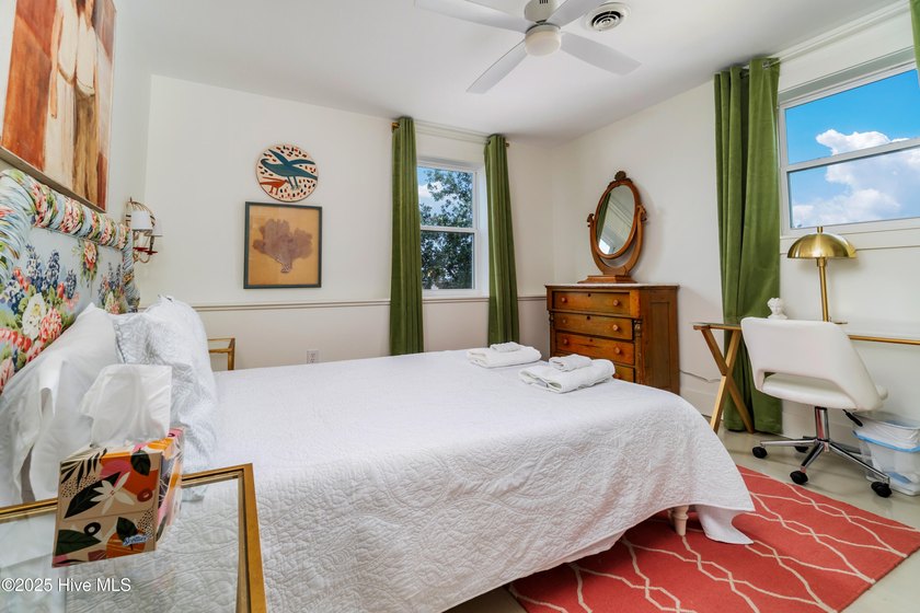 Wonderful Location and Wonderful Cottage! This beautifully - photo 36