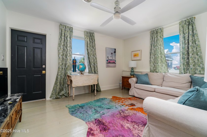 Wonderful Location and Wonderful Cottage! This beautifully - photo 38