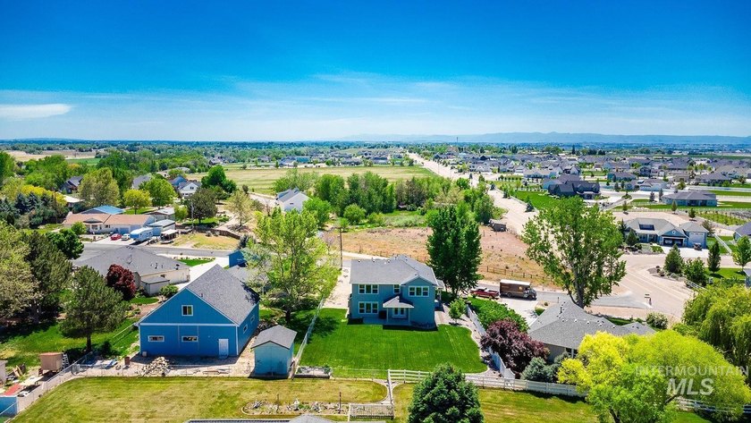 Spacious country living with room to grow. On shared well and - photo 44
