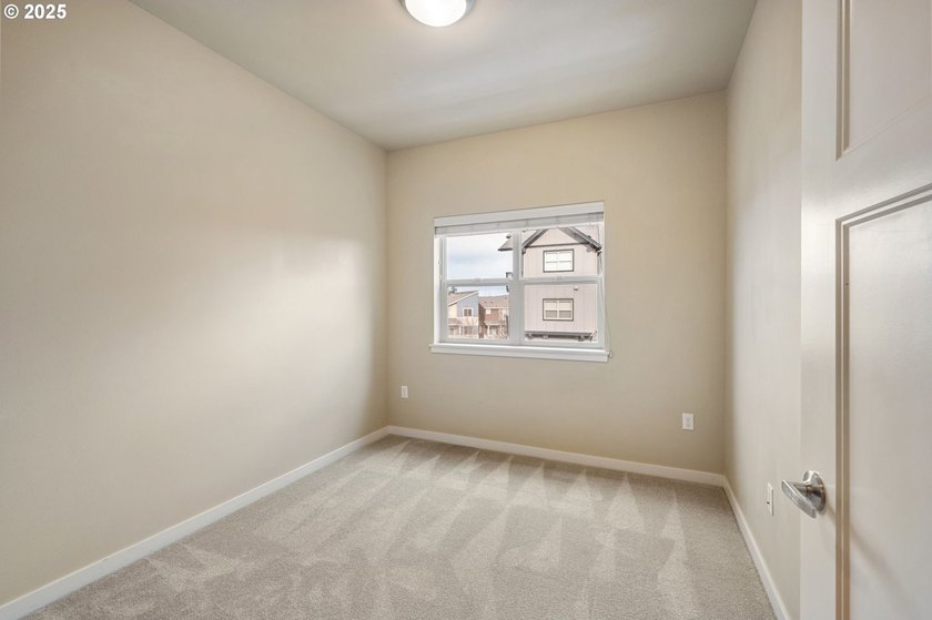 Open House Saturday July 11th - 12p-2p. Priced to SELL! Spacious - photo 18
