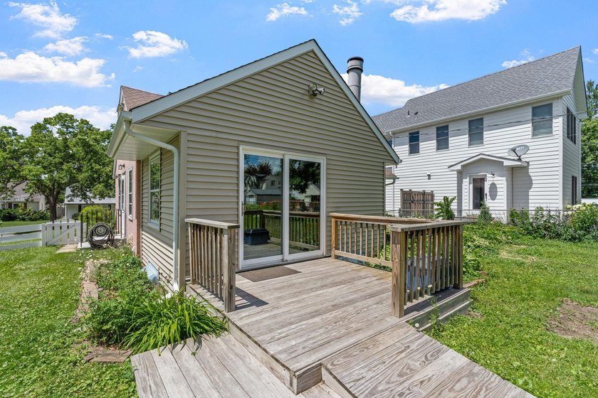 Charming Southwest full-dormer bungalow in the heart of - photo 31