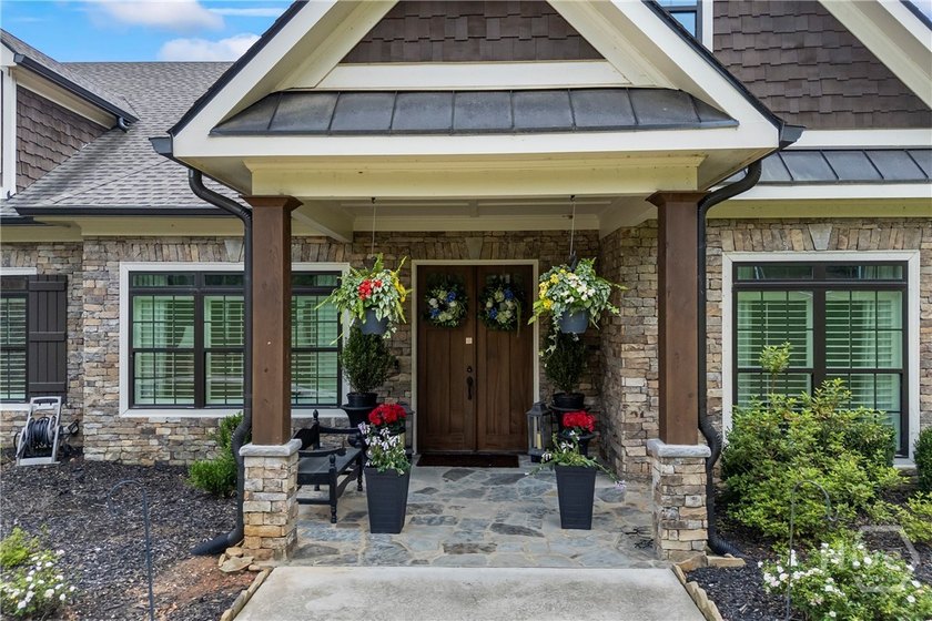 Thoughtfully designed around the ease of main-level living, this - photo 6