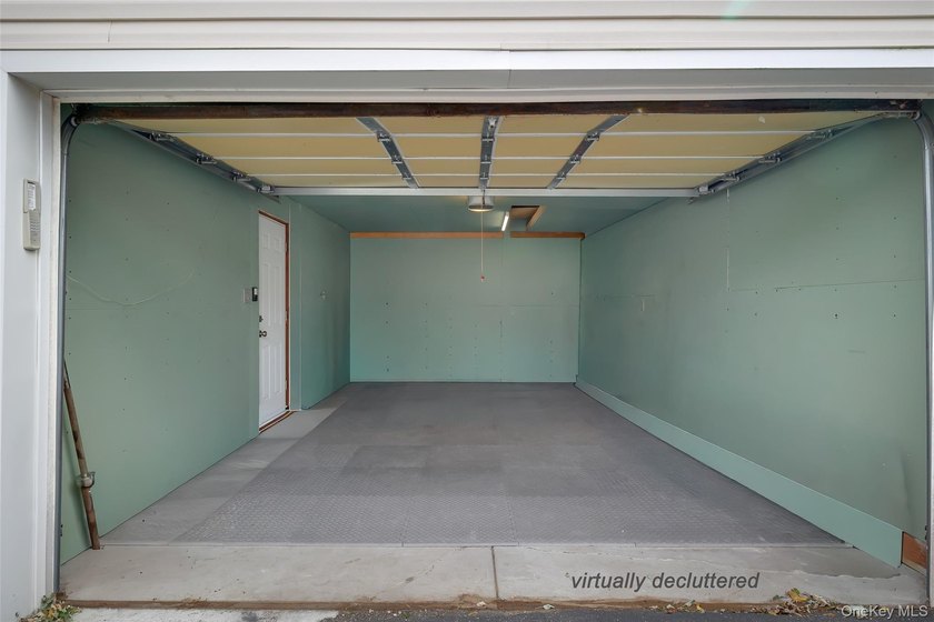 Solid Sprawling 3 Bedroom, Brick Ranch with full basement - photo 21