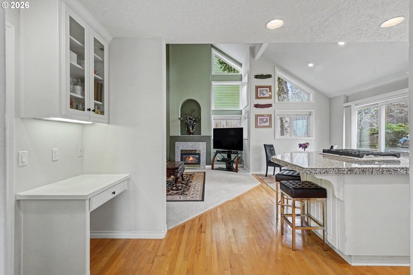 Welcome to this spacious and inviting 4 bed/ 2.5 bath home - photo 14