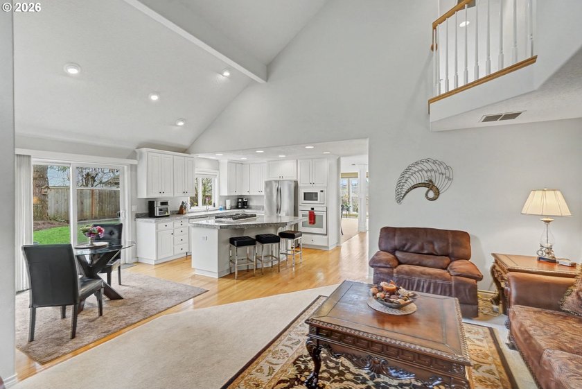 Welcome to this spacious and inviting 4 bed/ 2.5 bath home - photo 20