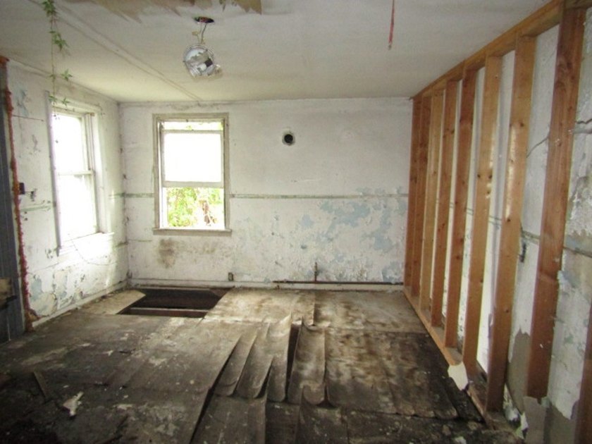 Great opportunity in East Allegheny!! Perfect investment - photo 21
