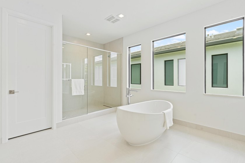 Brand new, never lived in residence in the Lotus Edge community! - photo 23