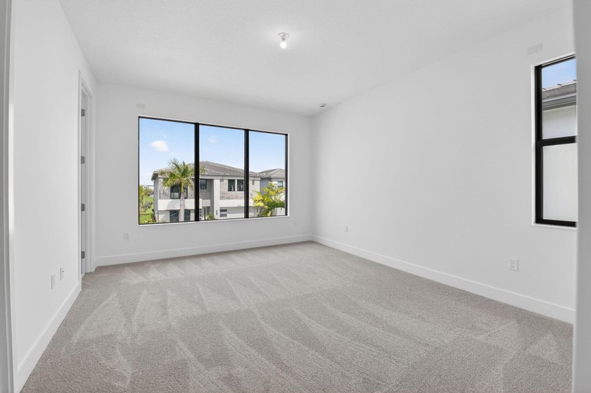 Brand new, never lived in residence in the Lotus Edge community! - photo 26