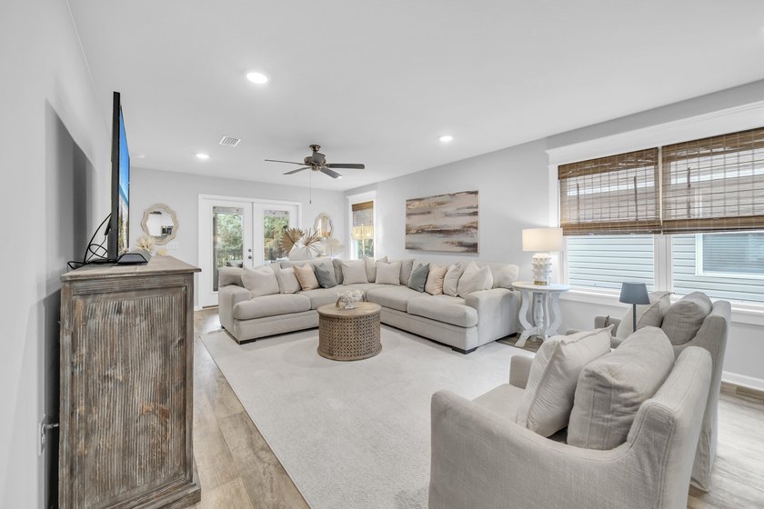 Welcome to 605 Earl Godwin Road in the sought-after Crescent - photo 32