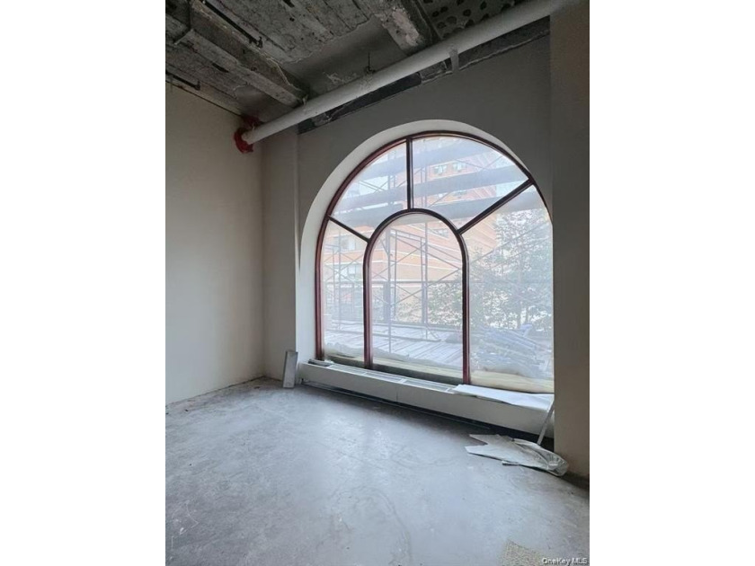 Prime commercial condo unit located in the heart of - photo 6