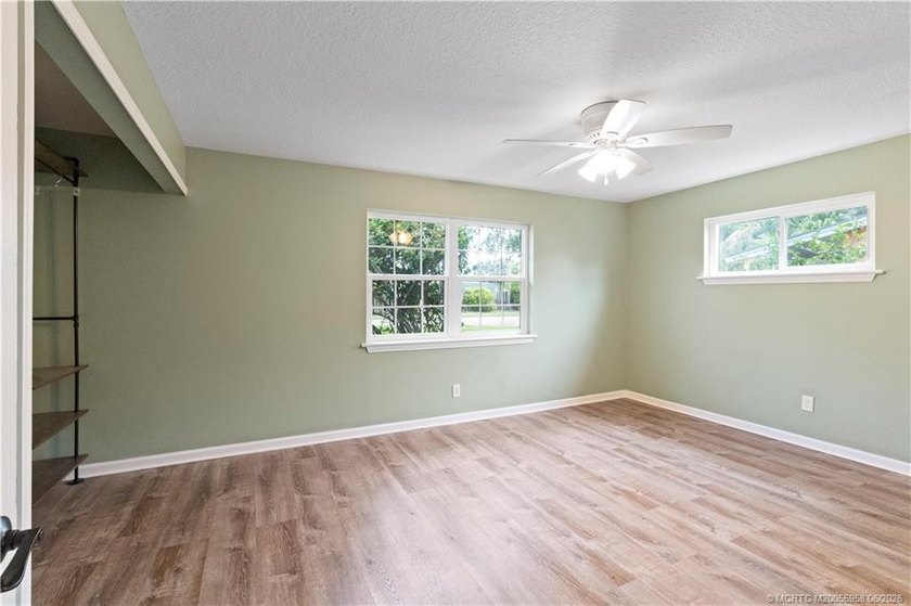 Don't miss this well-located 2-bedroom, 2-bathroom home just - photo 15