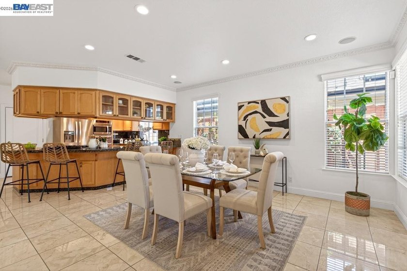 A rare opportunity in Parkmont awaits! A Mediterranean Oasis - photo 18
