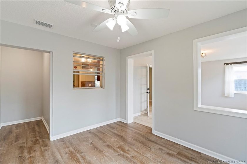 Don't miss this well-located 2-bedroom, 2-bathroom home just - photo 25