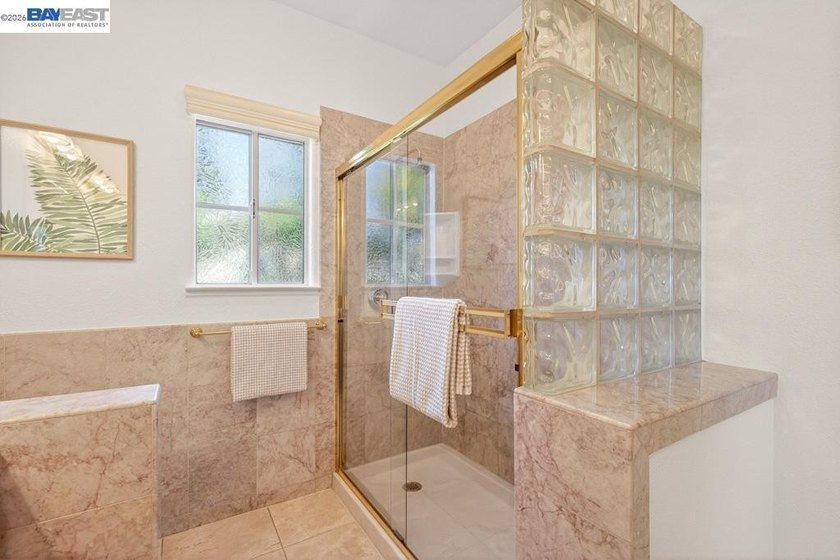 A rare opportunity in Parkmont awaits! A Mediterranean Oasis - photo 28