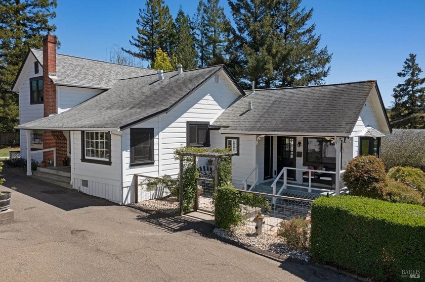 Sellers are relocating for work - an incredible opportunity - photo 8