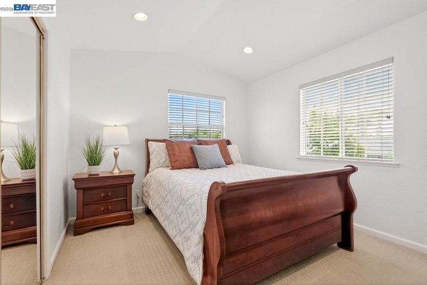 A rare opportunity in Parkmont awaits! A Mediterranean Oasis - photo 35