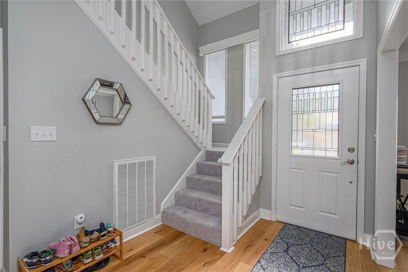 Don't miss this lovely 3-bedroom, 3.5-bath home, boasting modern - photo 3