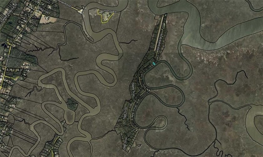 Don't miss this opportunity to own land on Hird Island. Hird - photo 2