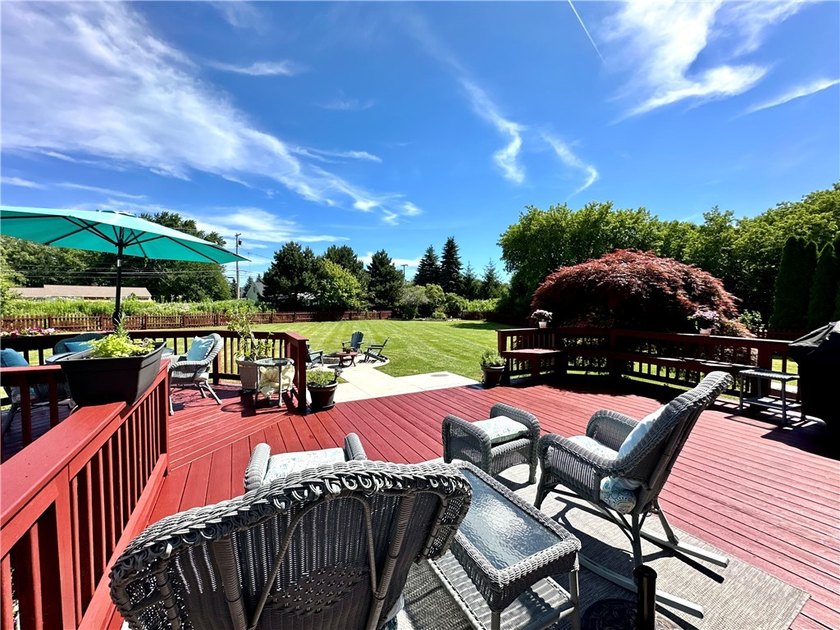 Welcome home to this beautifully maintained and thoughtfully - photo 21