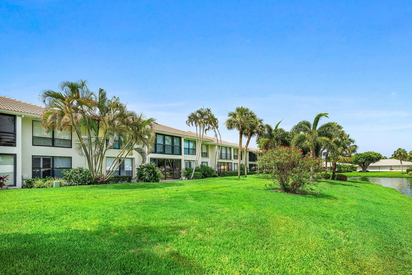 Enjoy tranquil lake views from this beautifully renovated &amp; - photo 32