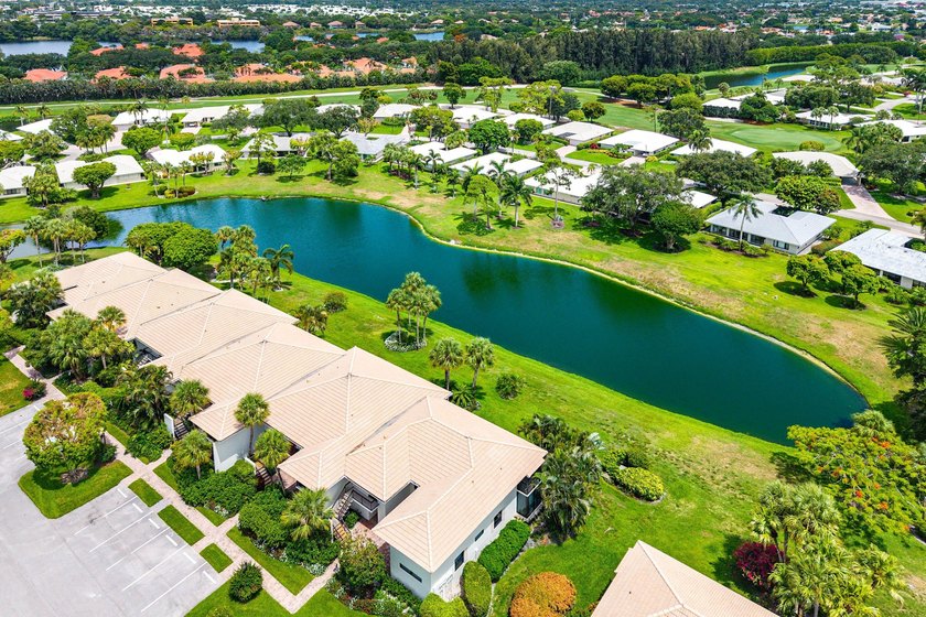 Enjoy tranquil lake views from this beautifully renovated &amp; - photo 35