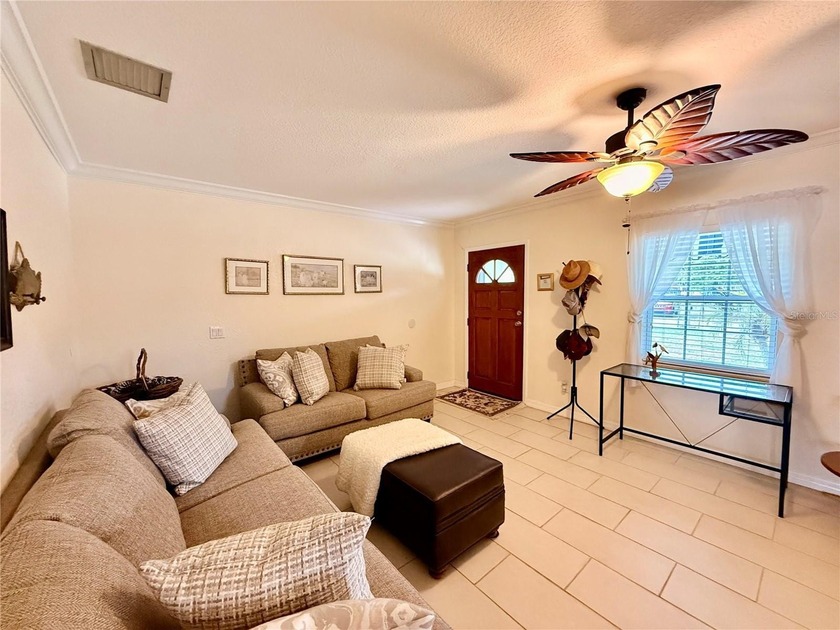 Seller is offering buyers a temporary interest rate buy down - photo 8