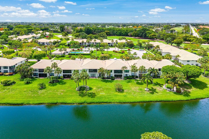 Enjoy tranquil lake views from this beautifully renovated &amp; - photo 38