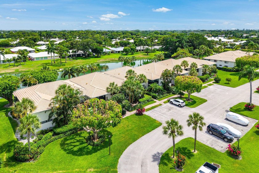 Enjoy tranquil lake views from this beautifully renovated &amp; - photo 42