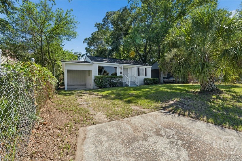 Welcome to 2217 Beech Street, a beautifully renovated 2-bedroom - photo 3