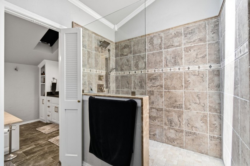 Home on the Range! Enjoy the peace and privacy of country living - photo 41