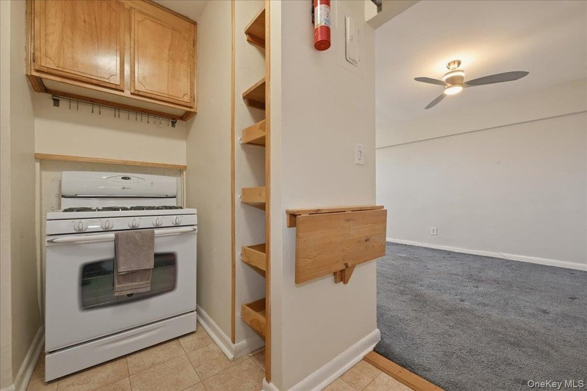 Why Rent when you can own! Time to Buy in the highly - photo 17