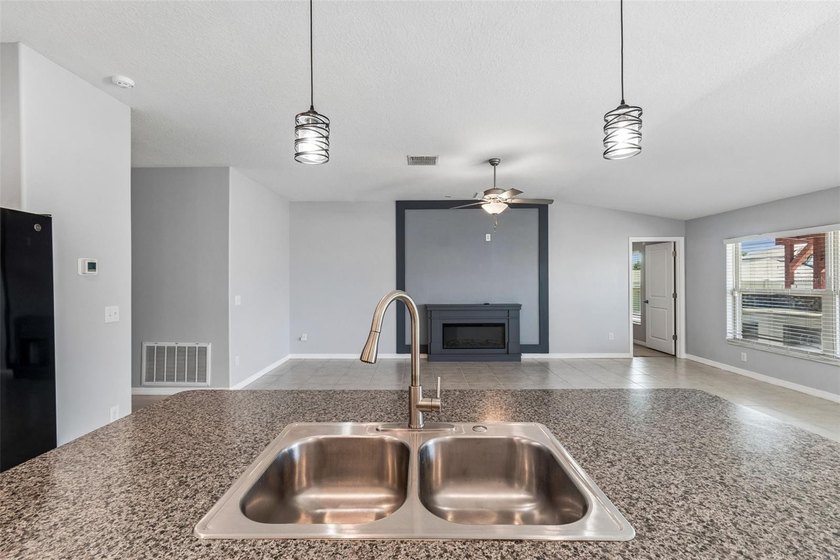 Virtually Staged. Virtually Staged. Welcome to this beautifully - photo 22