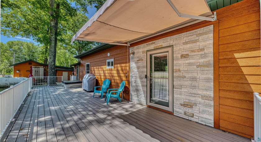 This lake-view property is located in the heart of Bayfield - photo 31