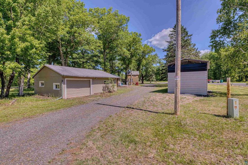This lake-view property is located in the heart of Bayfield - photo 41