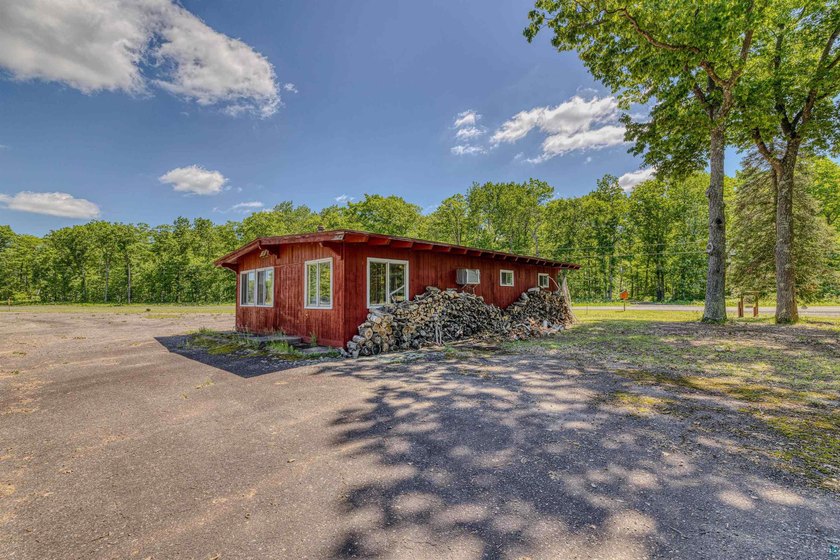 This lake-view property is located in the heart of Bayfield - photo 48