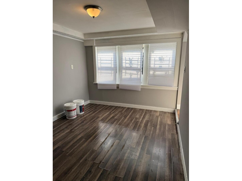 Incredible Cash flow, currently rented at $2,100/mo HCV Just a - photo 6