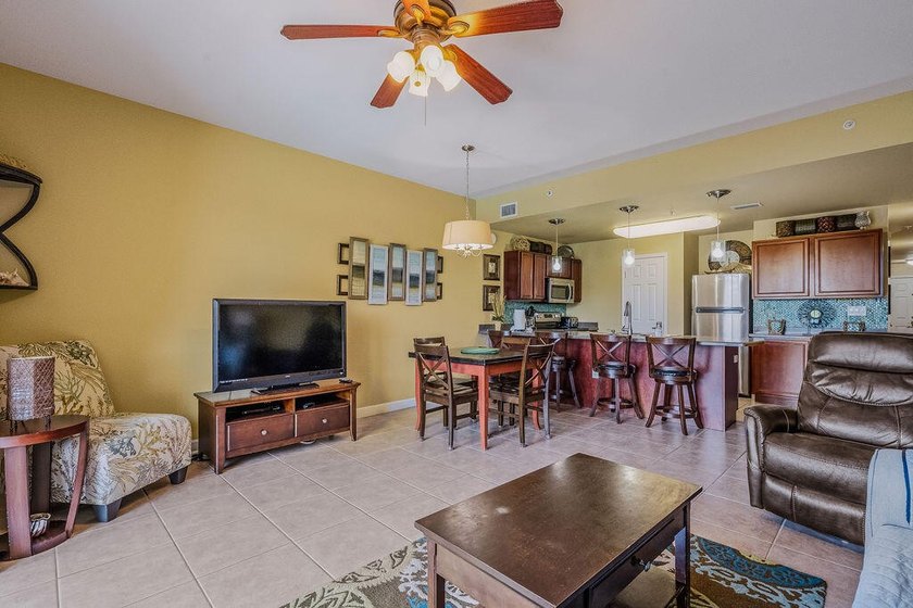 Beautifully furnished and meticulously maintained, this - photo 29