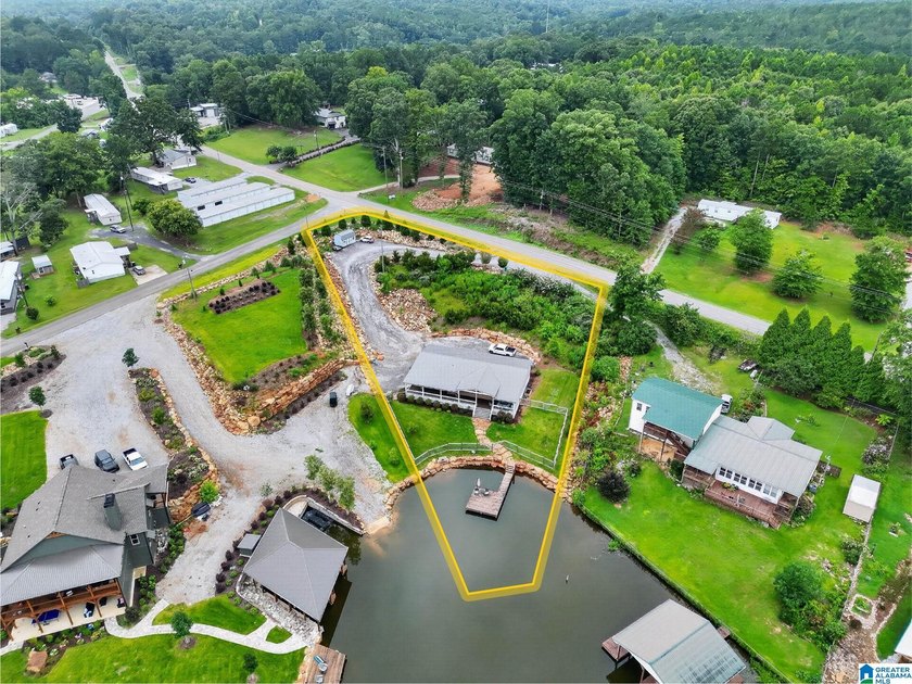Come enjoy lake living on beautiful Lay Lake/Spring Creek Area - photo 5