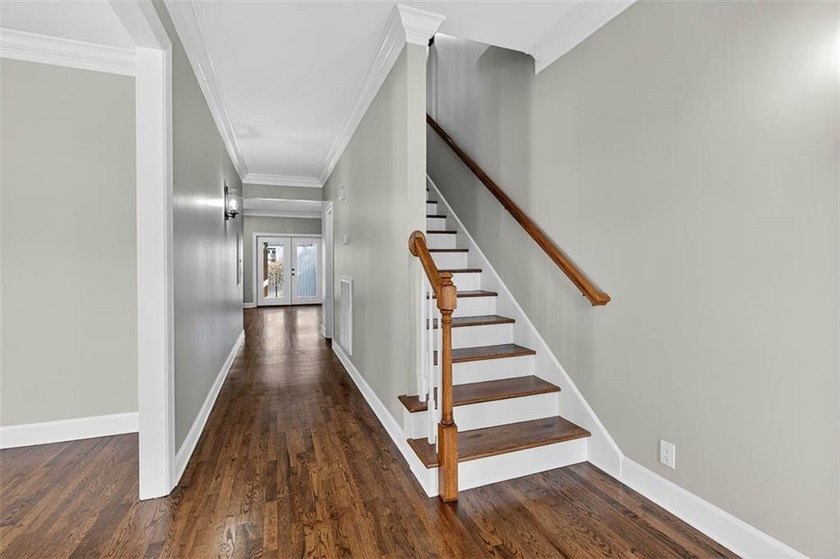 Designed for relaxed St. Simons living, this charming Harrison - photo 9