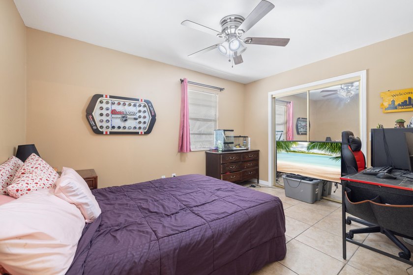 Room for your boat, RV, and more on an oversized corner lot in - photo 14