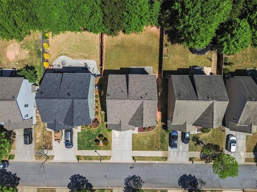 **Price improvement!!** This beautiful home located in the - photo 38