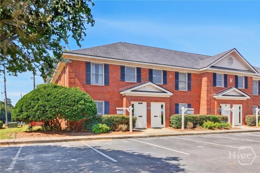 Position your business in this desirable office condominium - photo 3