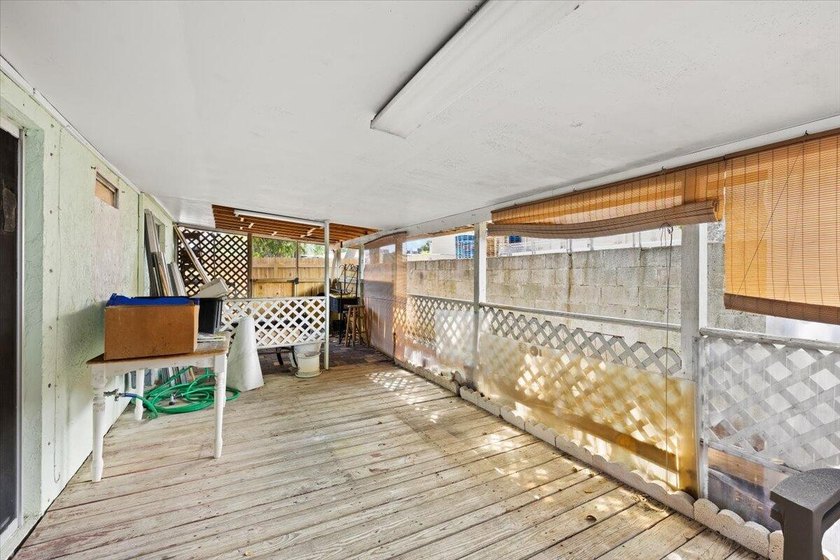 Great opportunity to own this 3-bedroom, 2-bath home in West - photo 22