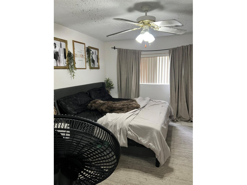 THIS COMFORTABLE 2 BEDROOM 2 BATHROOM HOME HAS A TASTEFULLY - photo 12