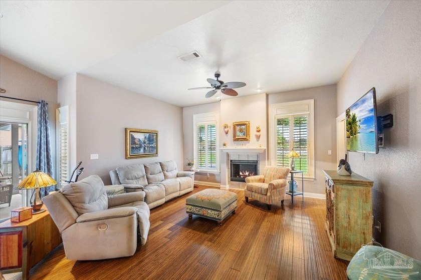 Welcome to 3029 Liana Lane, a beautifully maintained 3 bedroom - photo 16